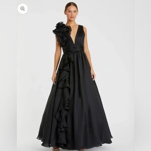 Elegant Black Evening Gown